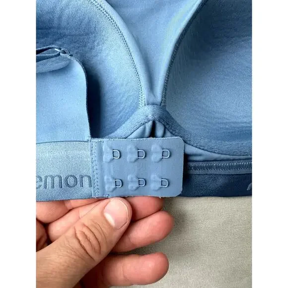 Lululemon Fine Form Bra *Medium Support, A–E Cups Size 32B - Picture 9 of 11